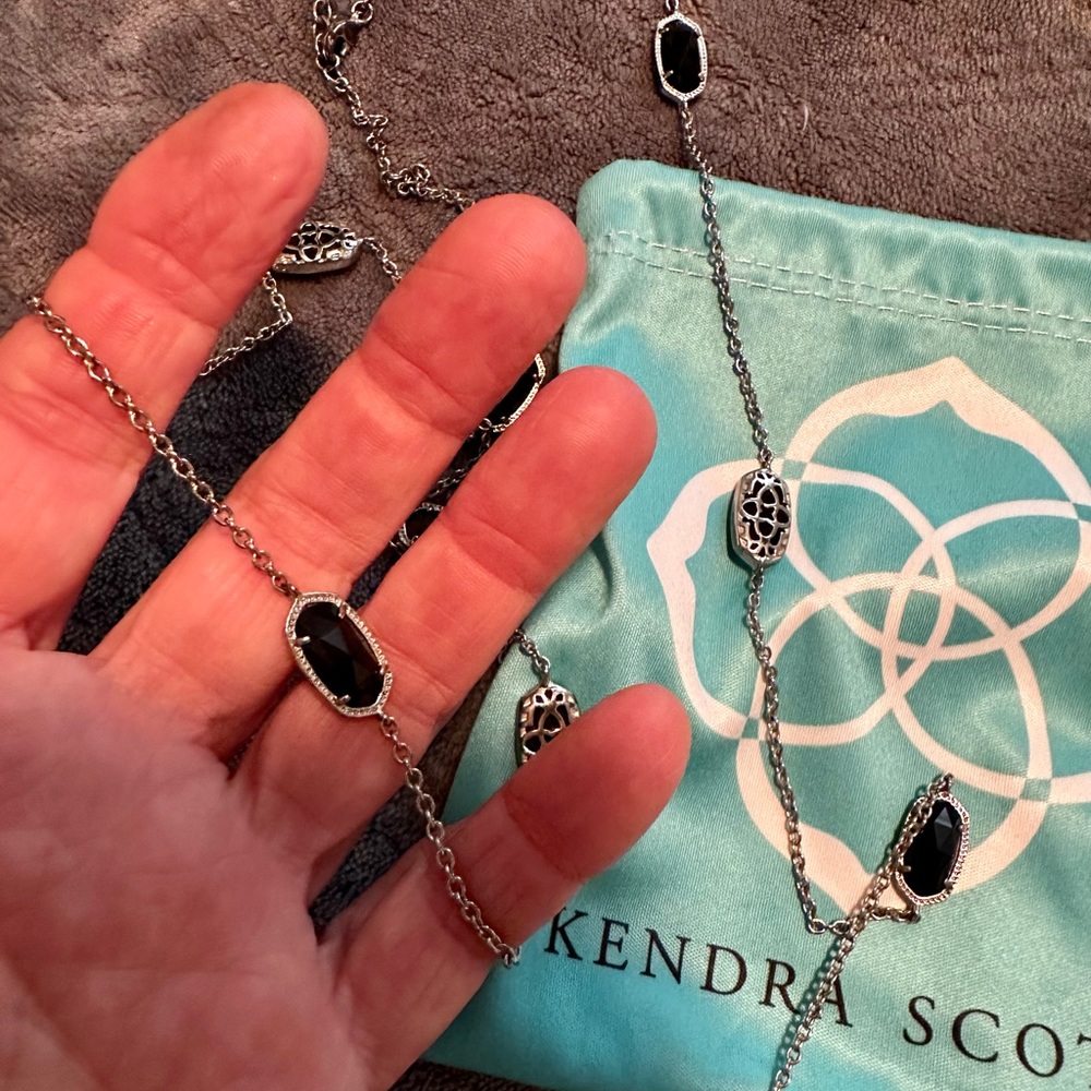 Kendra Scott Kellie necklace